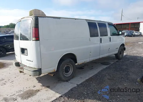 2001 Chevrolet Express from USA, damaged, VIN 1GCHG39RX11108817